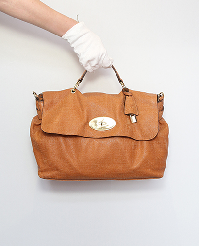 Edie Crossbody, front view